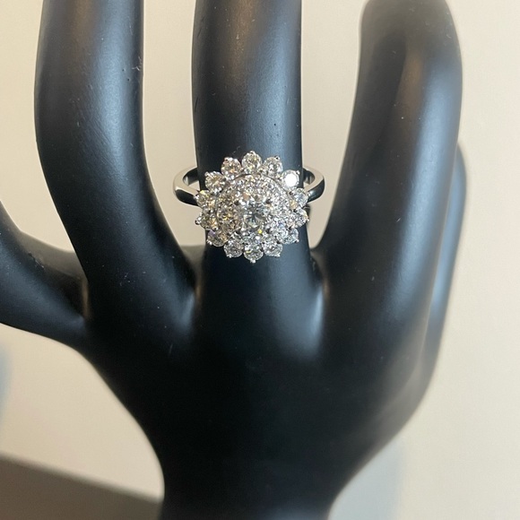 14K 0.50 Round 1.02 Accent VS Diamond Ring - Picture 1 of 3